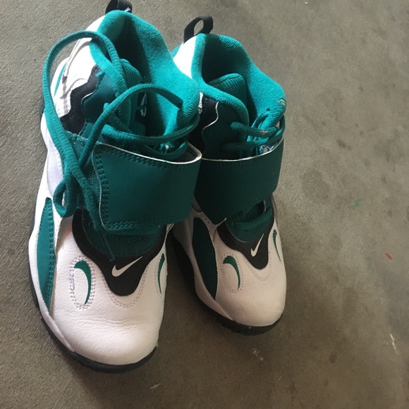 Nike Green. - Picture 4 of 4